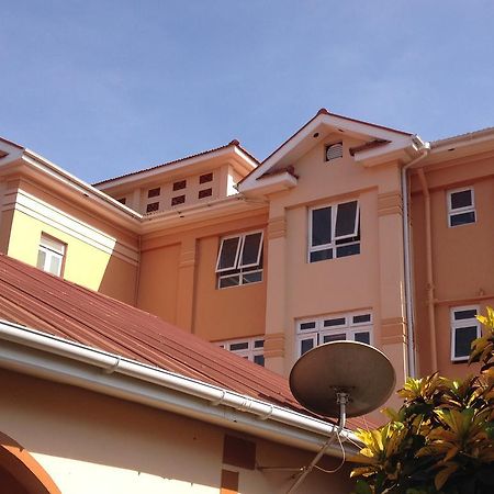 J Residence Motel Entebbe Exterior foto