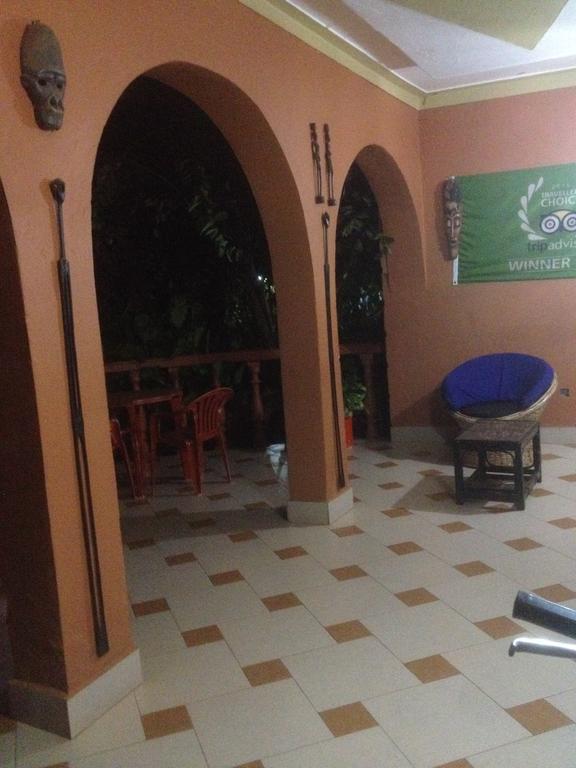 J Residence Motel Entebbe Exterior foto